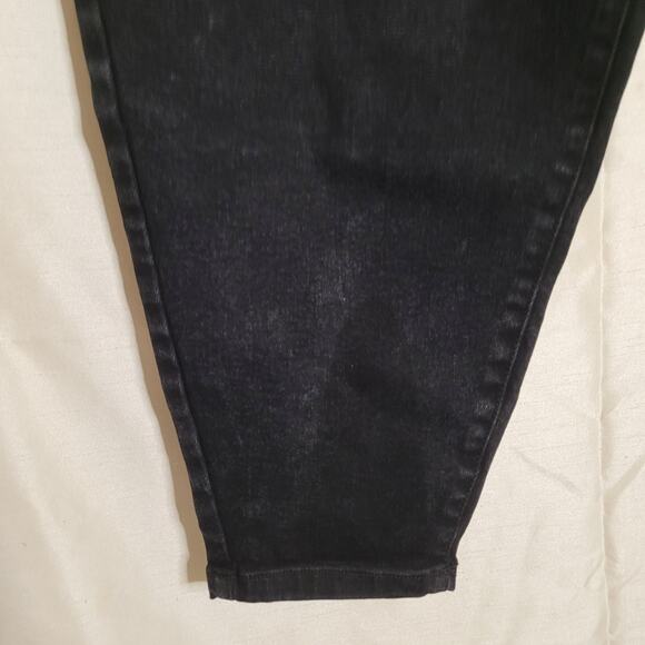 Terra & Sky Women's Plus Size 22W Black Paperbag Waist Jeans - Picture 9 of 15